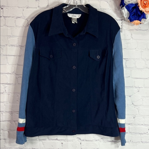 VTG Varsity Inpired Jacket - Picture 2 of 7